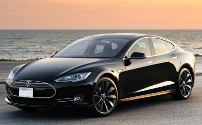 фото Tesla Model S