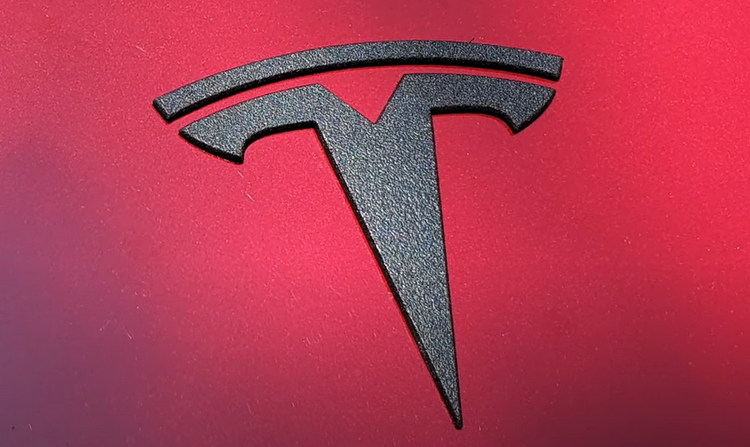 Tesla поставила рекордные 310 048 автомобилей за первый квартал 2022 года
